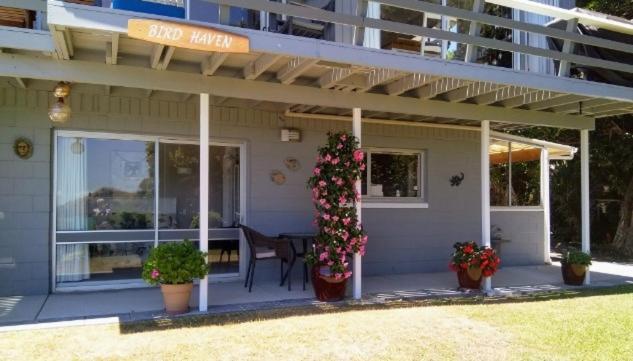 Bed and Breakfast Bird Haven Coromandel Экстерьер фото